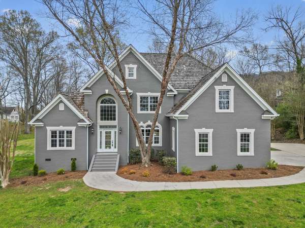 9912 Frost Creek Dr, Ooltewah, TN 37363