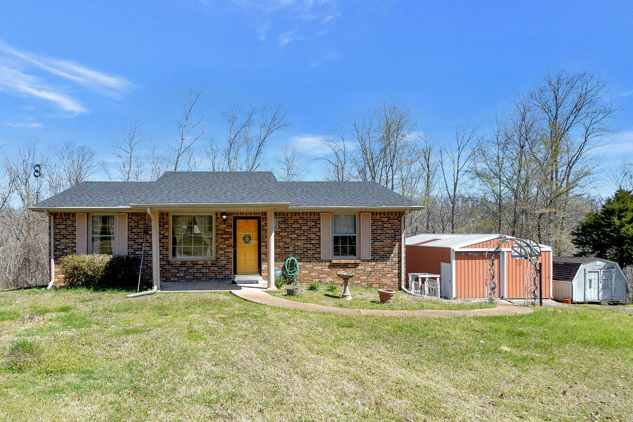 4571 Elkins Dr, Centerville, TN 37033