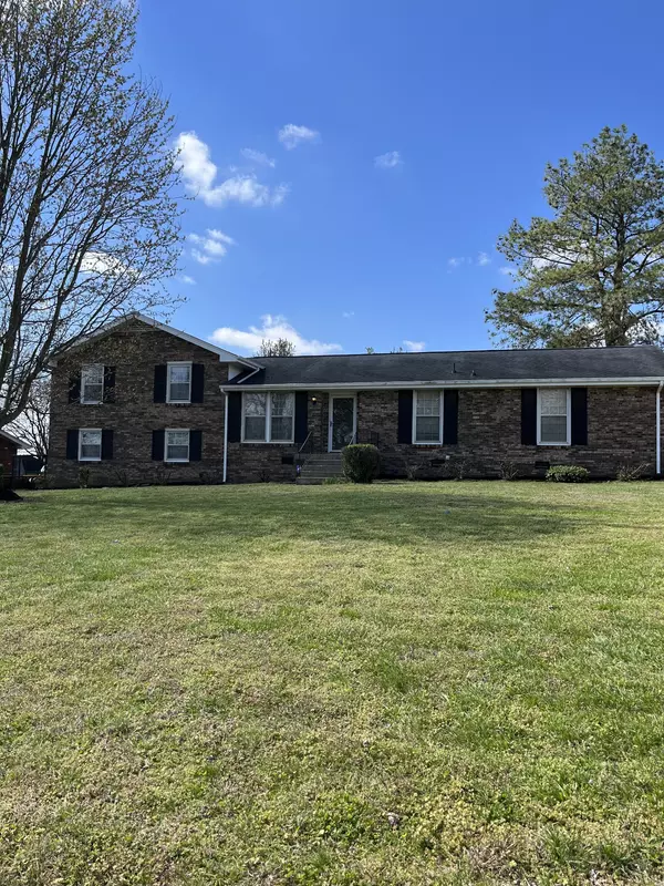 1230 Apache Ln,  Madison,  TN 37115