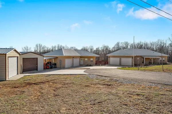 322 Roy Foster Rd, Mc Minnville, TN 37110