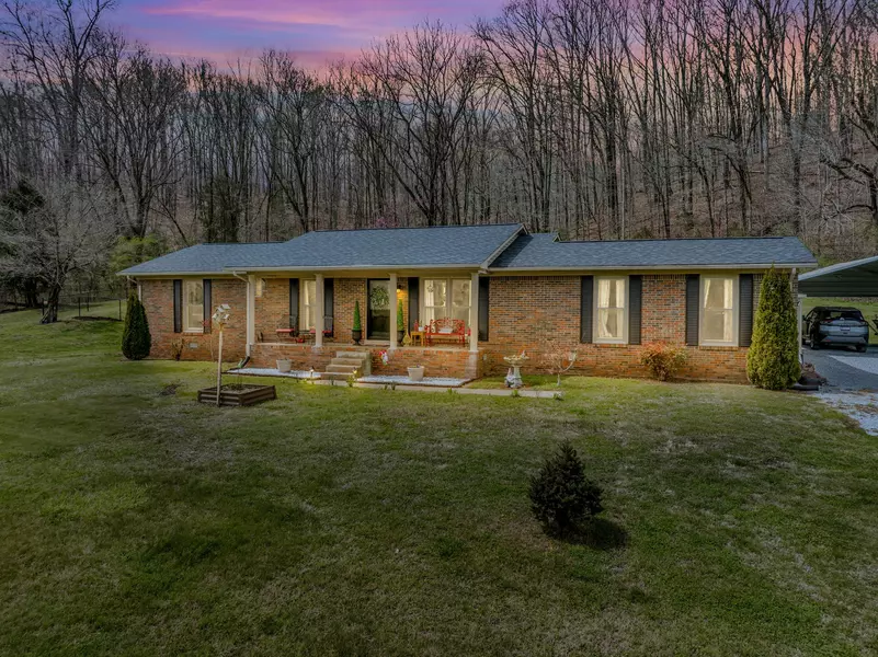 260 W Fork Rd, Mount Pleasant, TN 38474