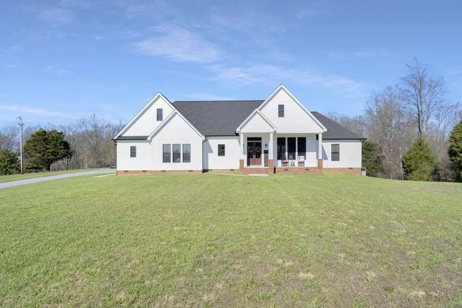 3125 Riley Creek Rd, Normandy, TN 37360