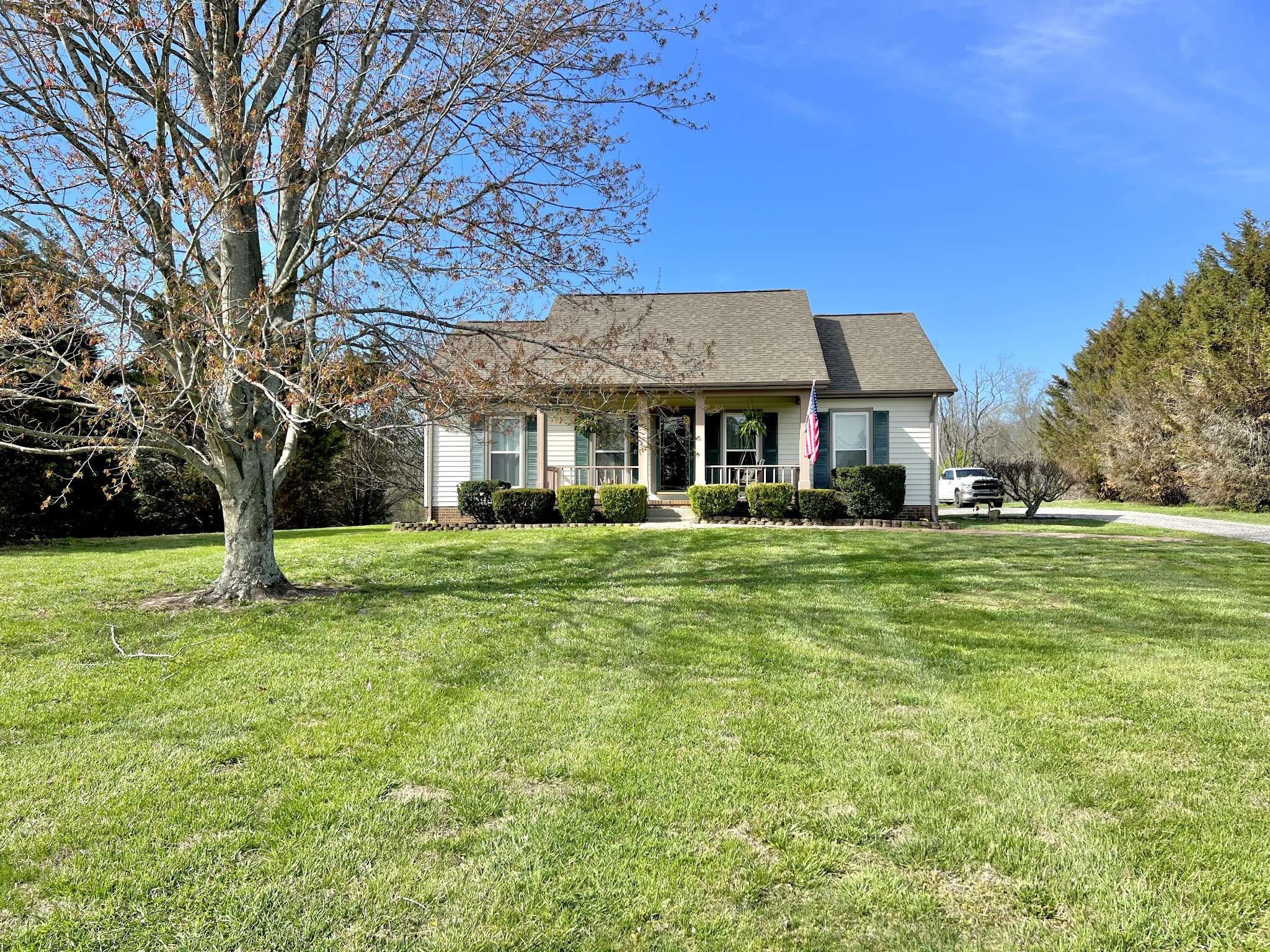 6558 Highway 76 #E, Springfield, TN 37172
