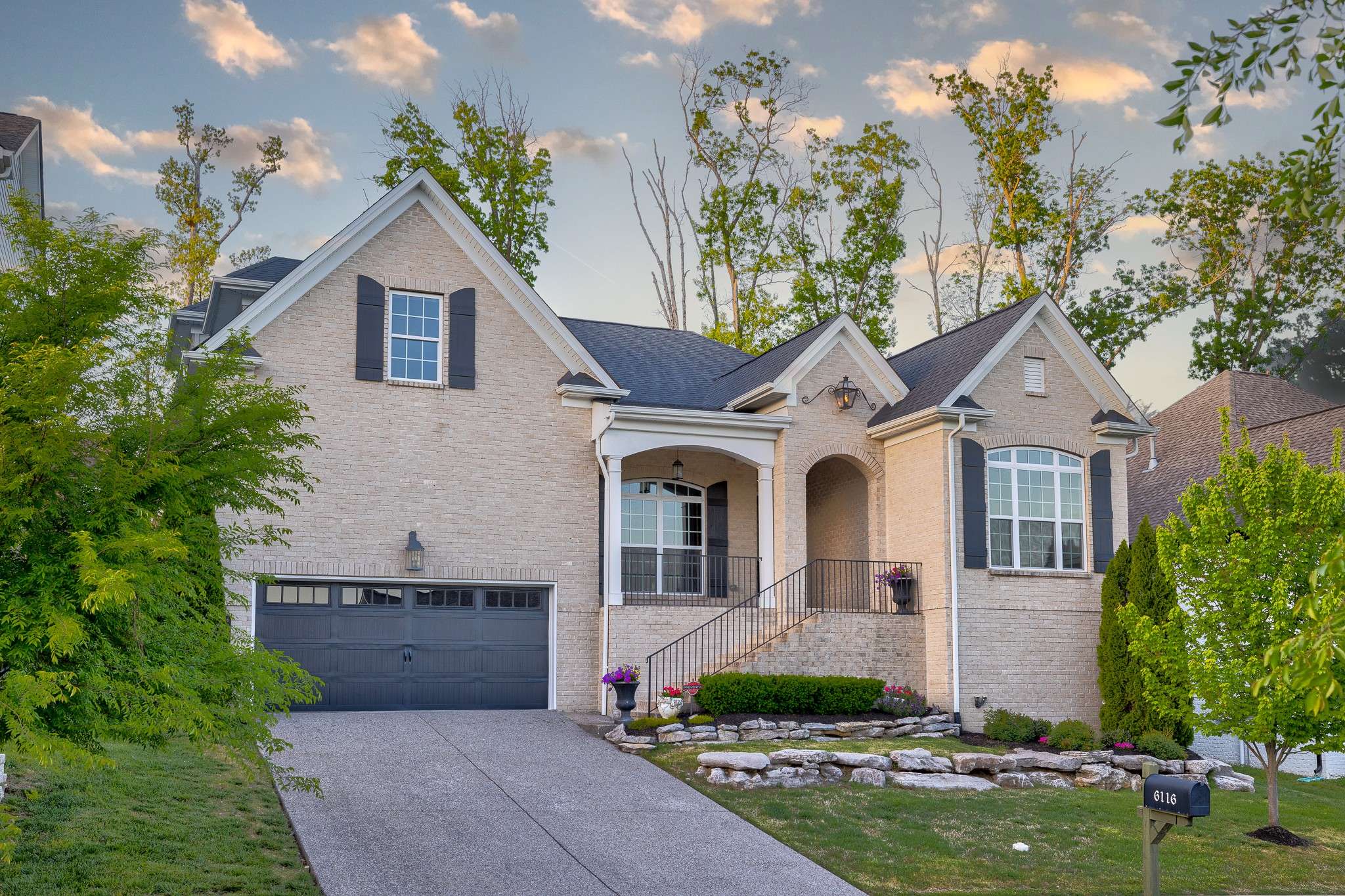 6116 Christmas Dr,  Nolensville,  TN 37135