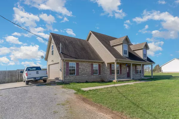 Unionville, TN 37180,132 Davis Ln