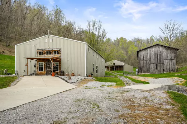 53 Friendship Hollow Rd #N, Pleasant Shade, TN 37145