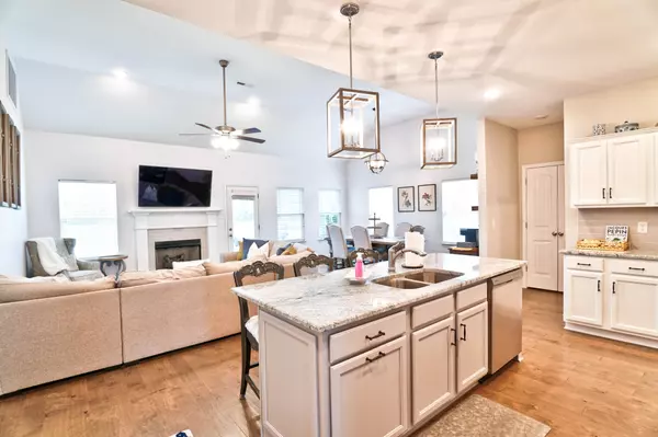 Murfreesboro, TN 37128,2422 Tredwell Ave