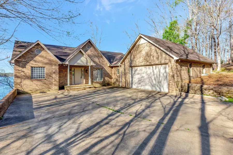 219 Beechnut Dr, Estill Springs, TN 37330