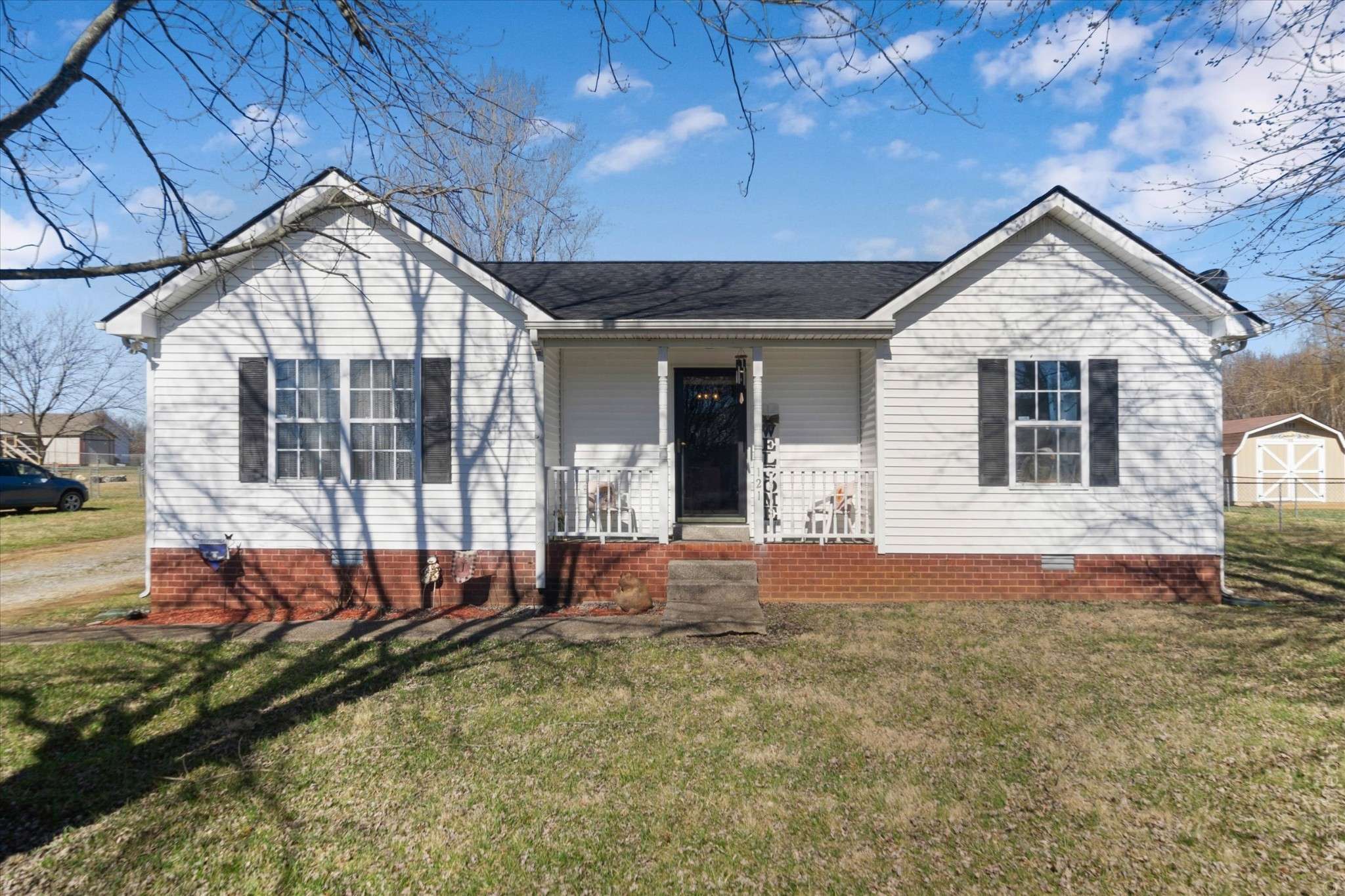 121 April Cir,  Portland,  TN 37148