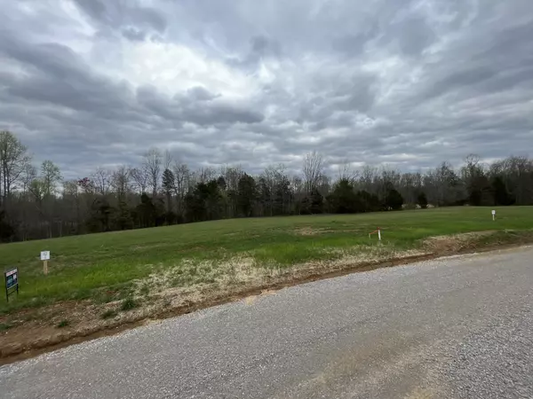 Baxter, TN 38544,5751 Canoe Way