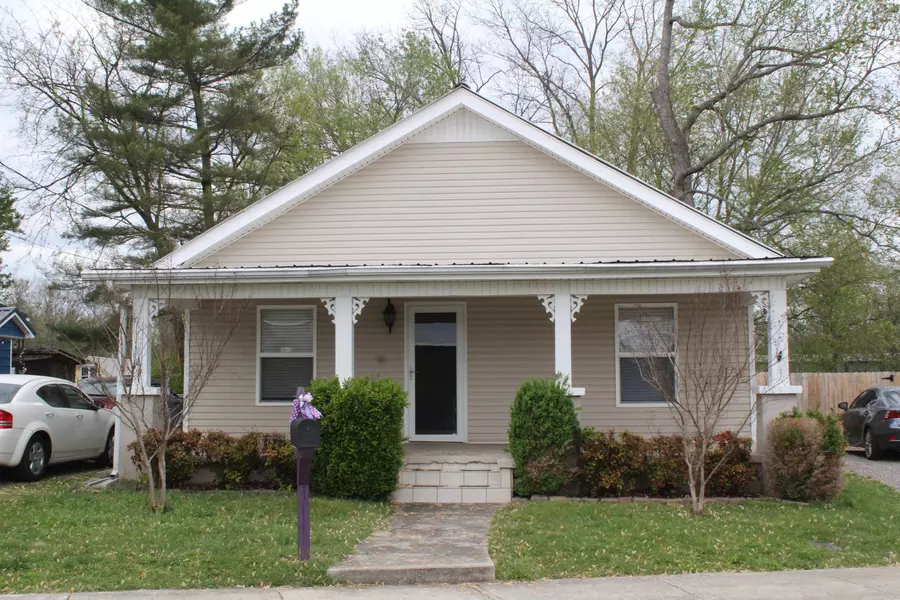 405 W Sparta St, Mc Minnville, TN 37110