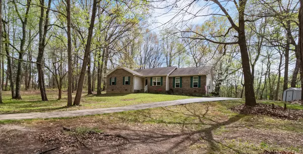 3420 Trough Springs Rd, Clarksville, TN 37043