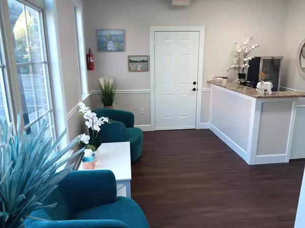 Nashville, TN 37221,7982 Coley Davis Rd 101 & 201