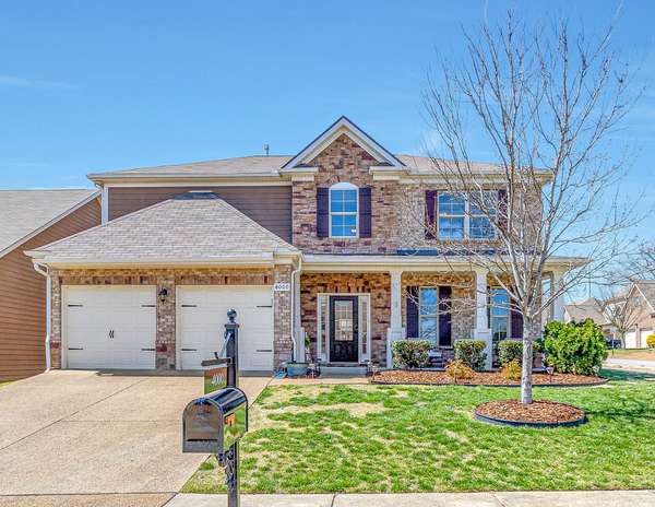 4000 Corey Ct,  Spring Hill,  TN 37174