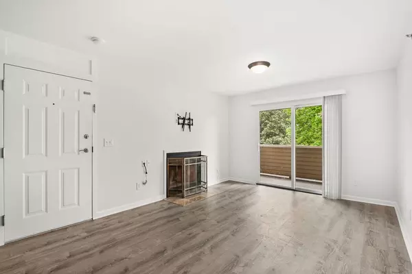 Hermitage, TN 37076,137 General Jackson Ln ##2