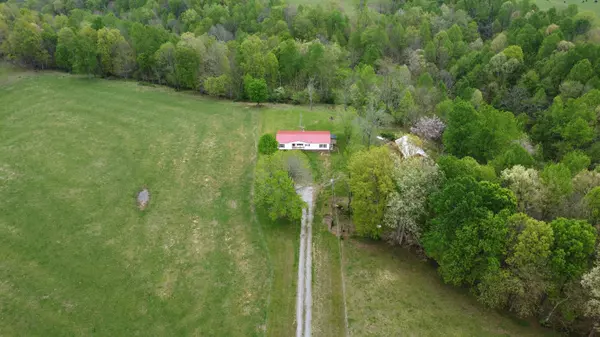 Red Boiling Springs, TN 37150,1094 Rose Hill Rd