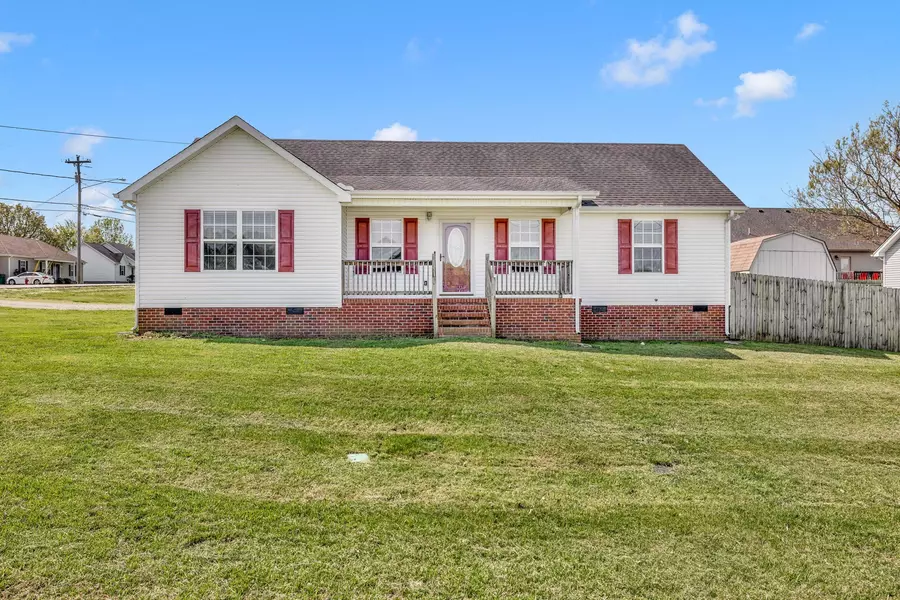 126 Moriah Ave, Lewisburg, TN 37091