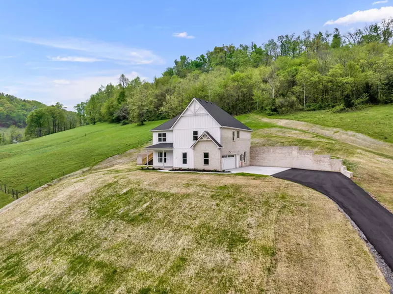 4692 Gossburg Rd, Beechgrove, TN 37018