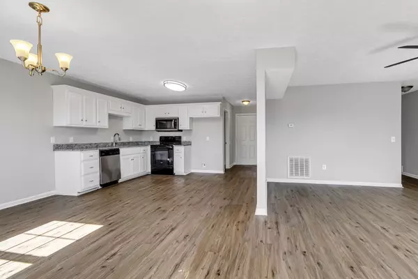 Shelbyville, TN 37160,300 Cottonwood Dr