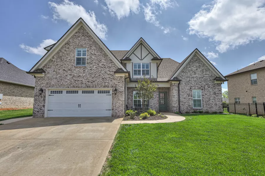 814 Stovers Glen, Murfreesboro, TN 37128