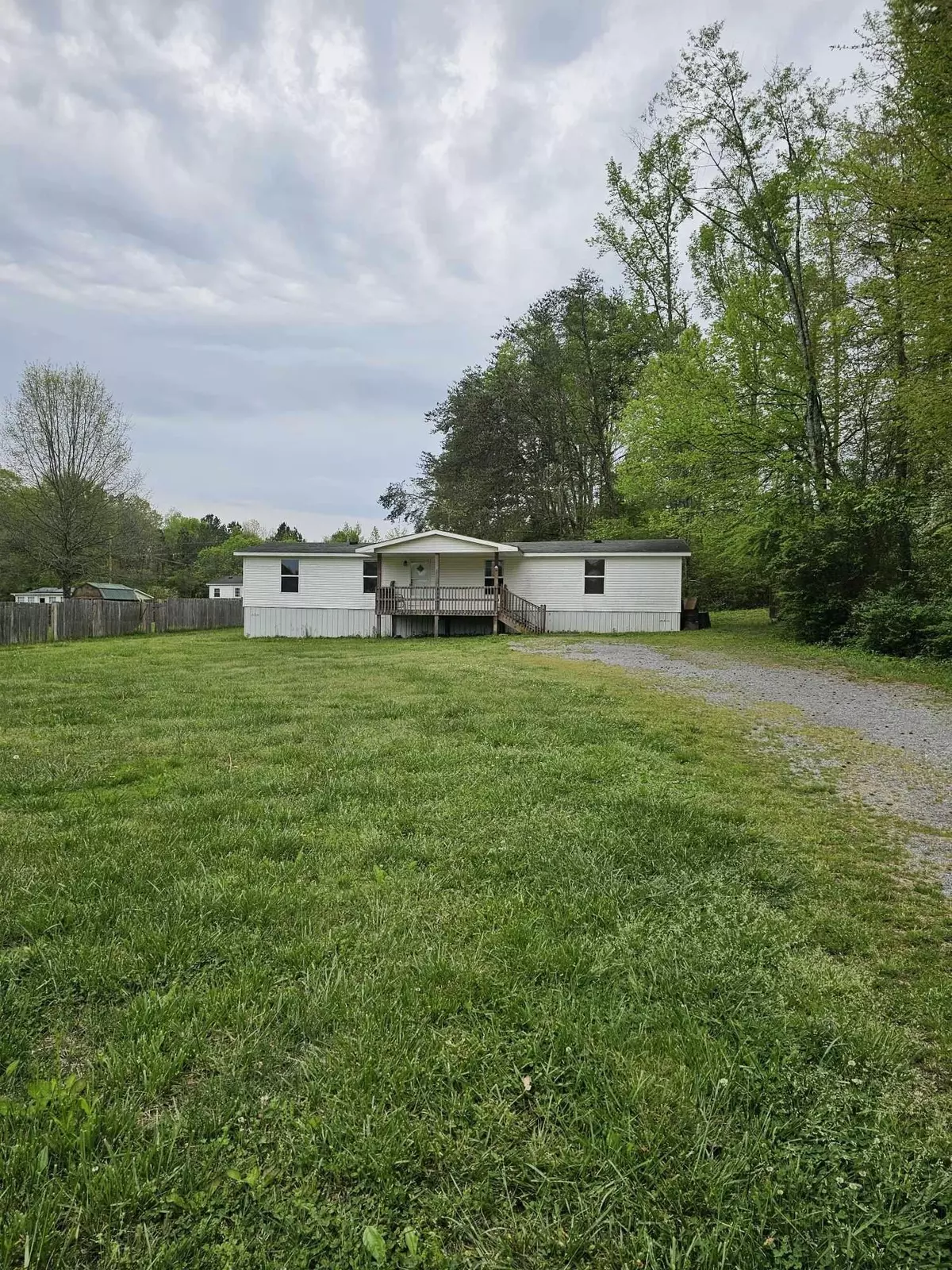 Jasper, TN 37347,455 Dream Circle