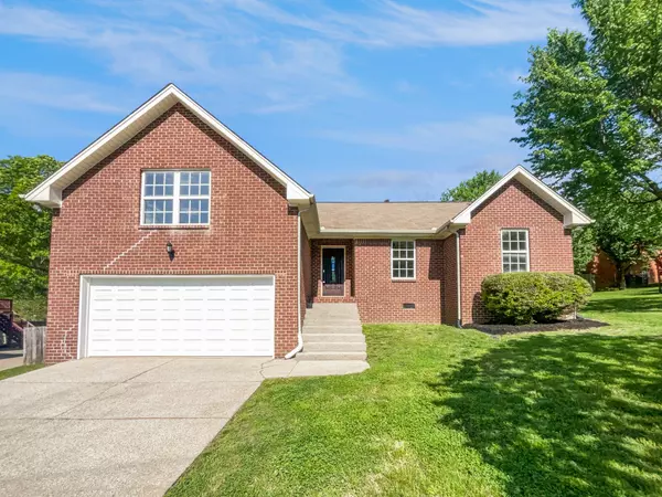 1021 Singing Springs Rd,  Mount Juliet,  TN 37122