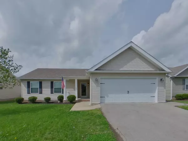 1820 Elizabeth Ln, Columbia, TN 38401