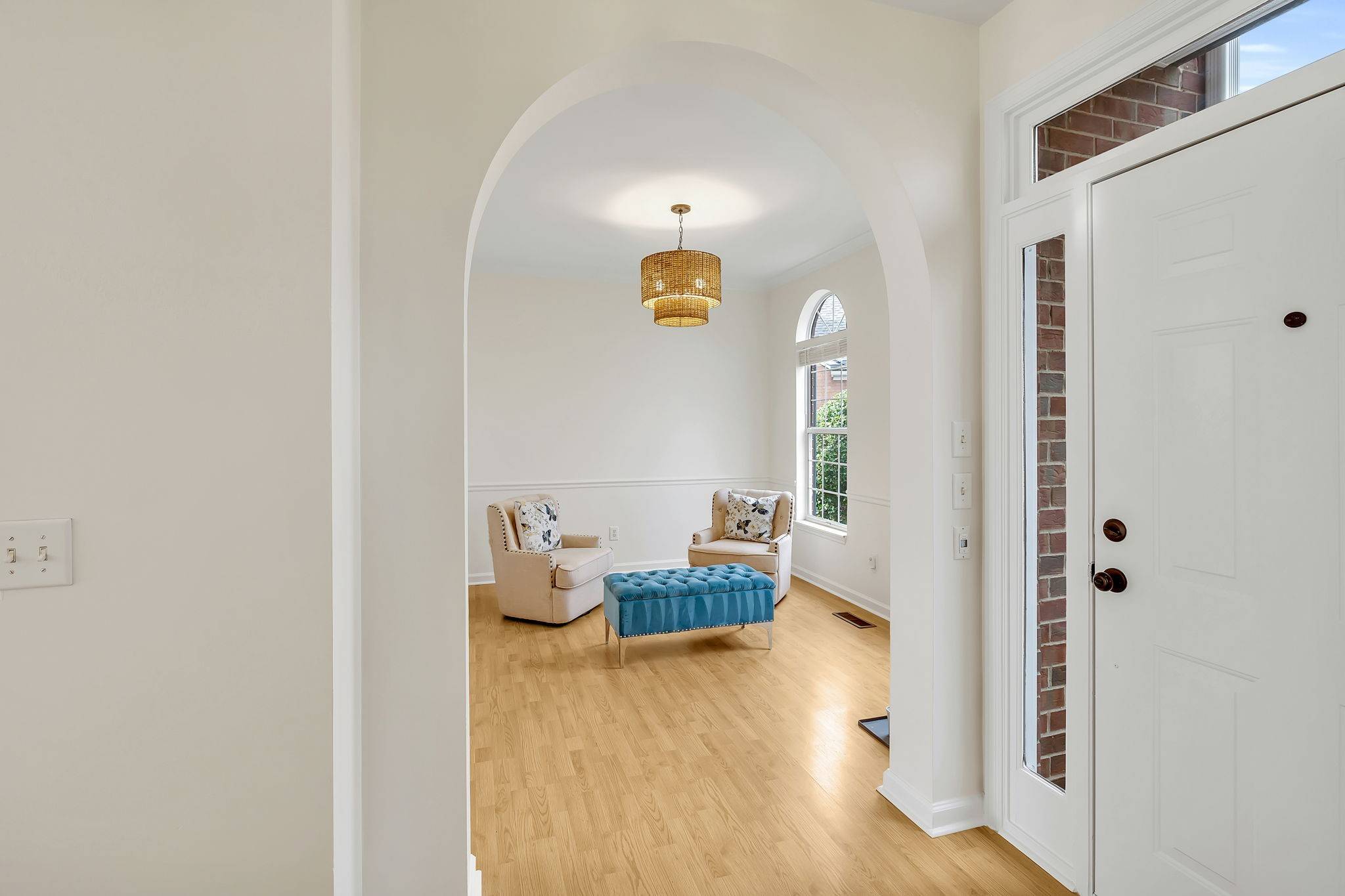 Franklin, TN 37069,495 Essex Park Cir