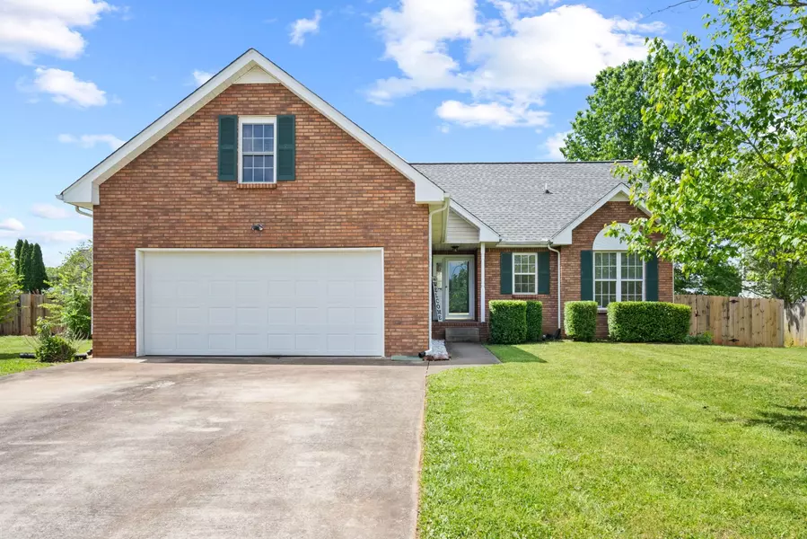 1136 Connemara Way, Clarksville, TN 37040