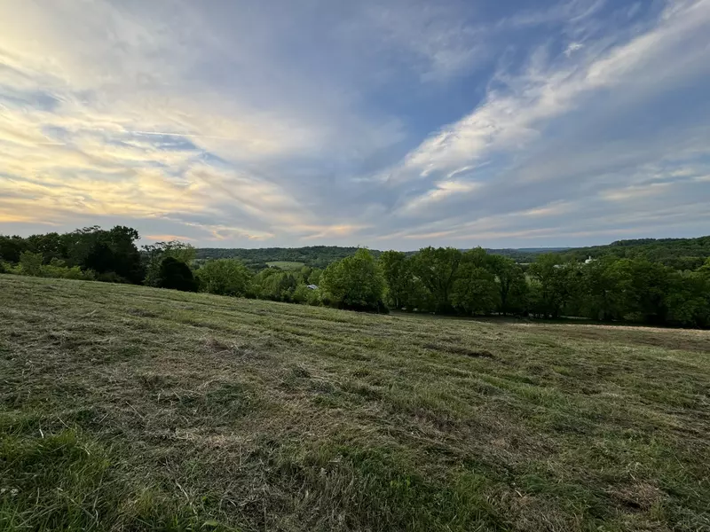 4147 Booker Farm Road, Mount Pleasant, TN 38474