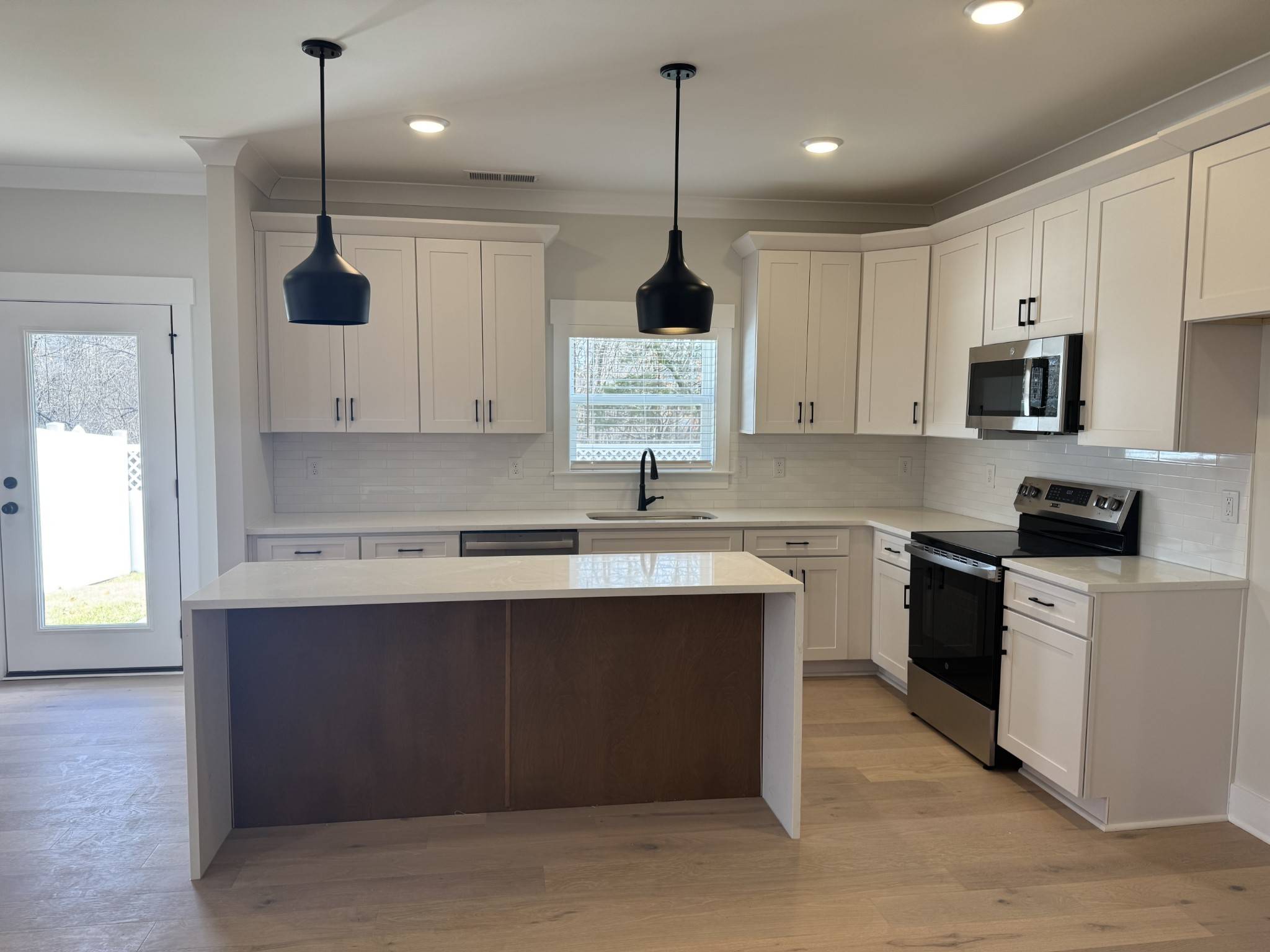 Hermitage, TN 37076,413 Gingerwood Ct