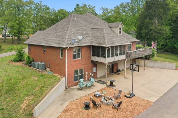 21 The Keys Cv, Buchanan, TN 38222