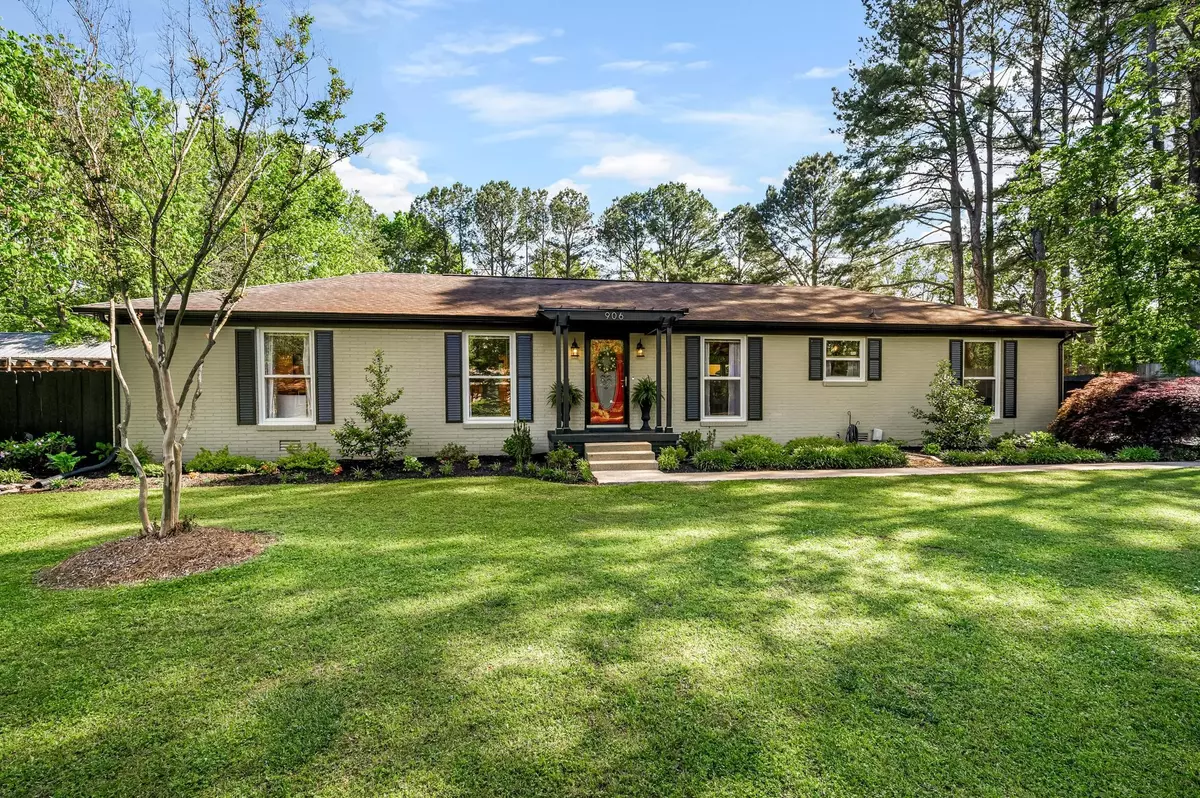 Murfreesboro, TN 37130,906 Huntwood St