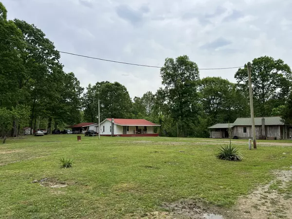 Gainesboro, TN 38562,580 Stacy Cemetery Ln