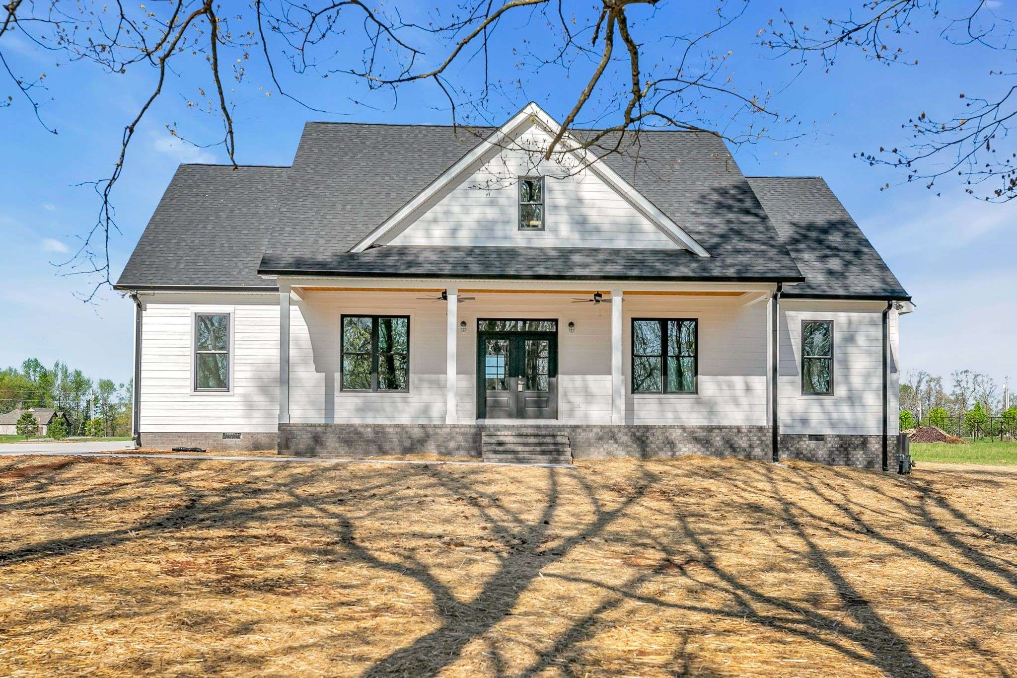 Leoma, TN 38468,678 Cotton Ln