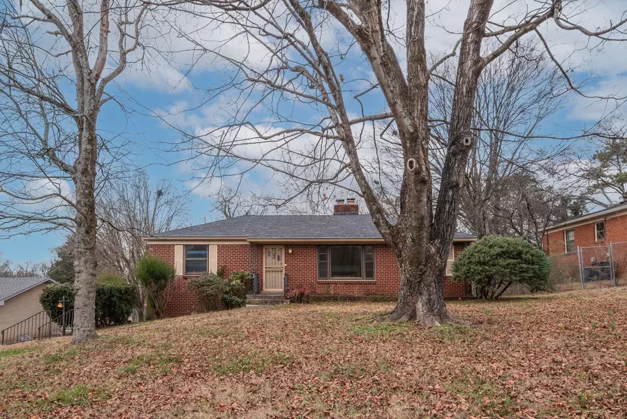 314 Woodberry Dr, Nashville, TN 37214