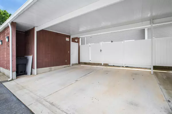 Murfreesboro, TN 37127,216 Rowlette Cir