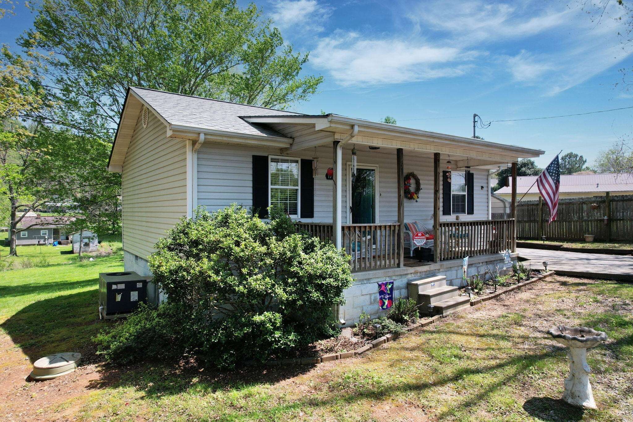 Athens, TN 37303,1710 Palos Street