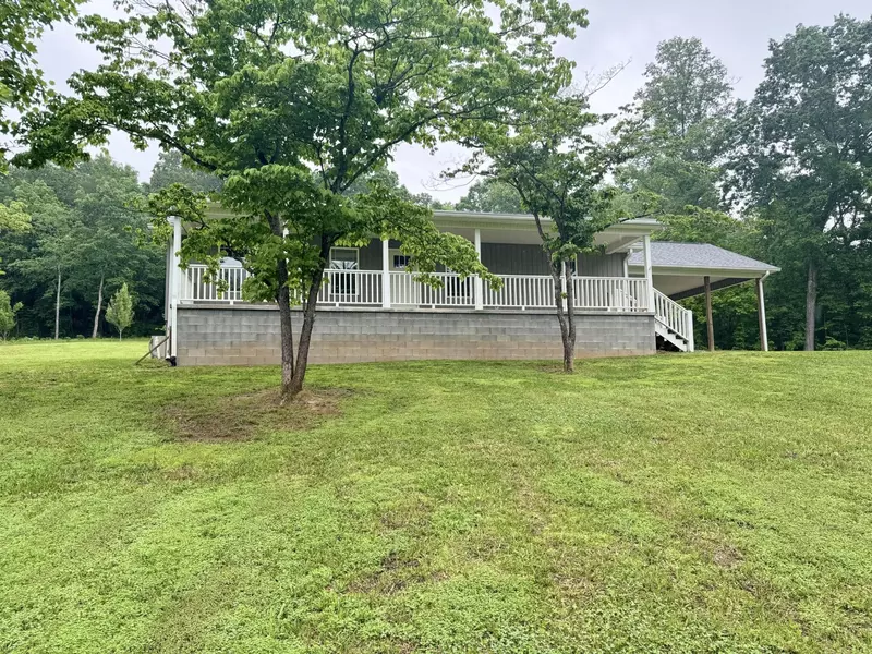 1024 Wolf Creek Road, Spring City, TN 37381