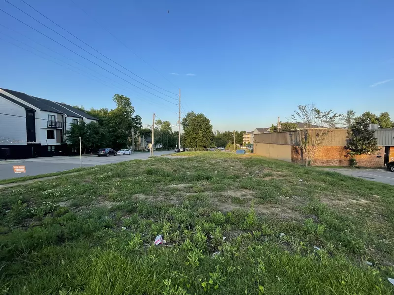 1800 8th Ave #S, Nashville, TN 37203