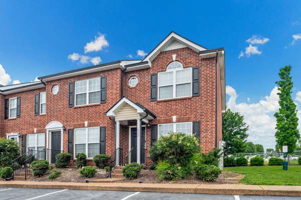 312 Stewarts Landing Cir,  Smyrna,  TN 37167