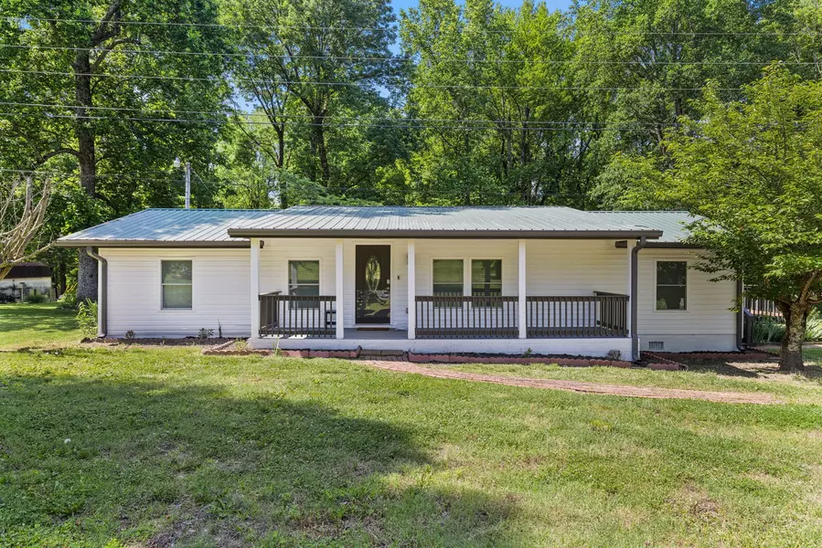 4115 Highway 76, Cottontown, TN 37048