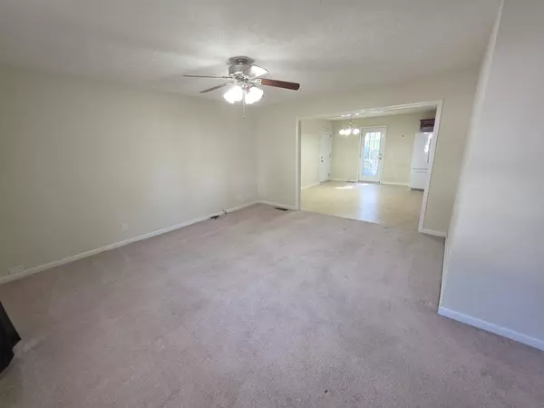 Waverly, TN 37185,0 Forrest Crossing