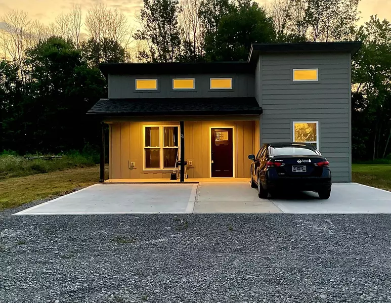 26 Giavonni Ln, Celina, TN 38551