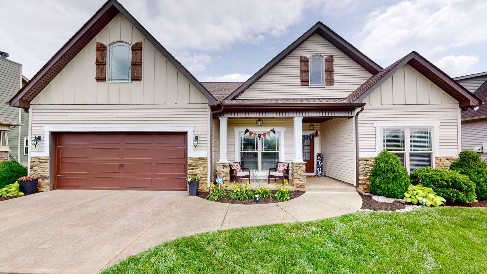 680 Laurel Ln, Murfreesboro, TN 37127
