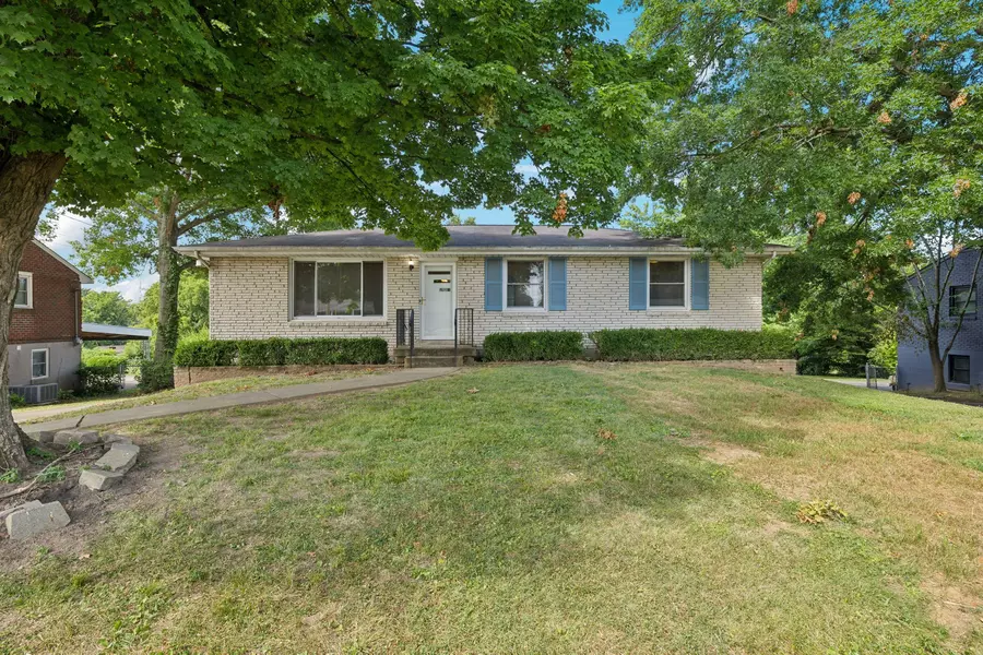 355 Wauford Dr, Nashville, TN 37211