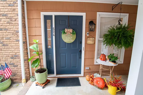 Chattanooga, TN 37409,524 Winterview Lane