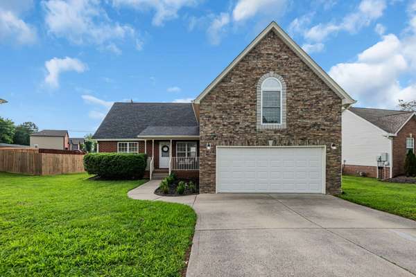 3004 Sir Barton Ct, Mount Juliet, TN 37122