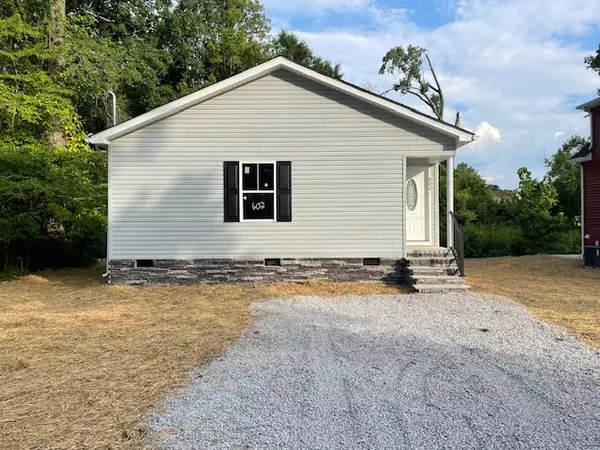 602 E Decherd, Tullahoma, TN 37388