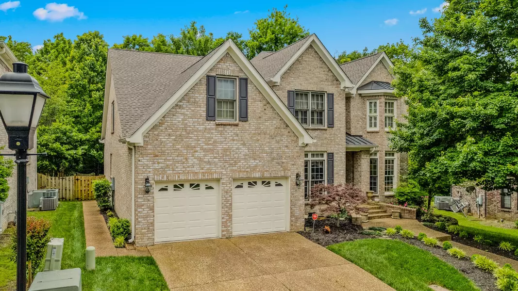 441 Caledonian Ct, Nashville, TN 37211